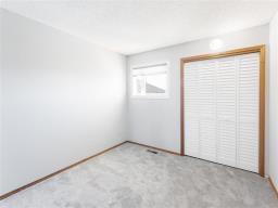 22 Palms Boulevard, Winnipeg, MB R2R1C3 Photo 33