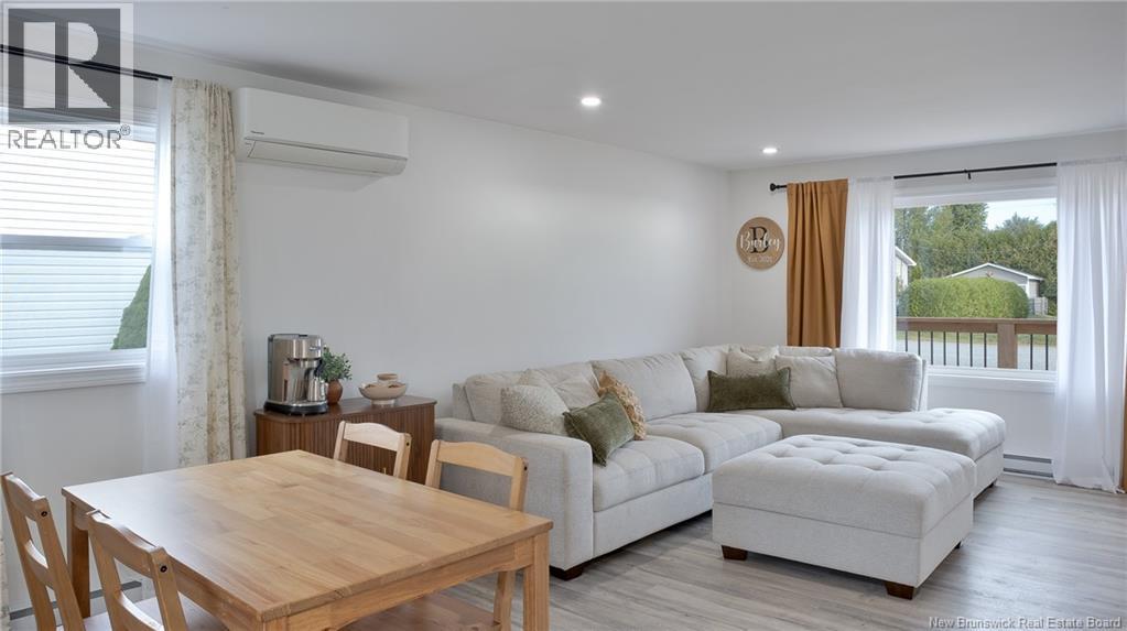 39 Thompson Drive - Image 11