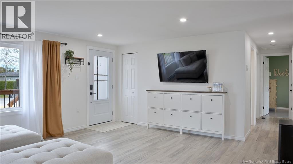 39 Thompson Drive - Image 6