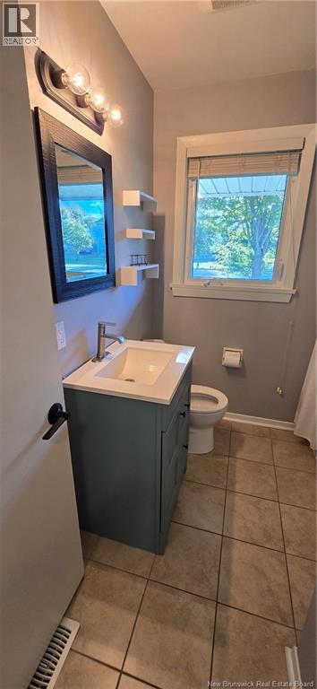 209 Dickson Boulevard - 11