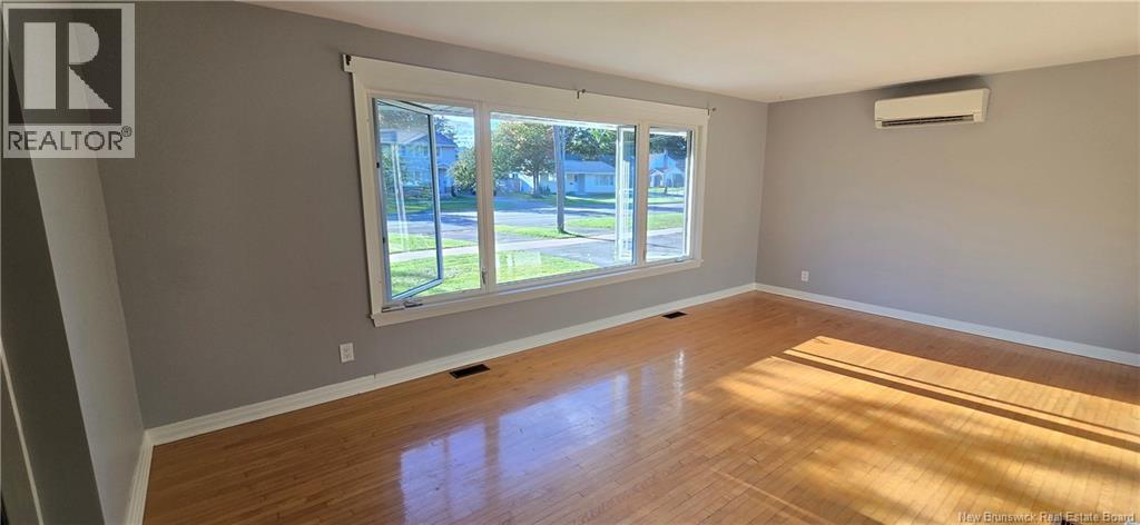 209 Dickson Boulevard - 8