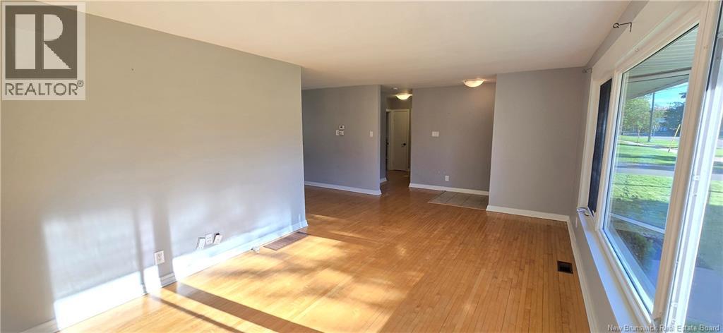 209 Dickson Boulevard - 9
