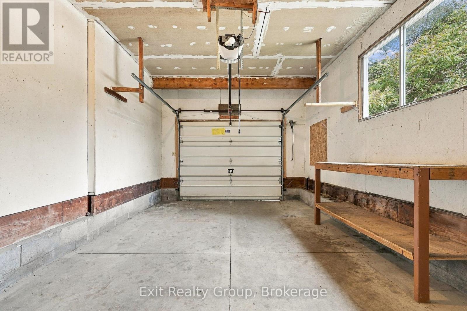 31 RIDGE ROAD - 24