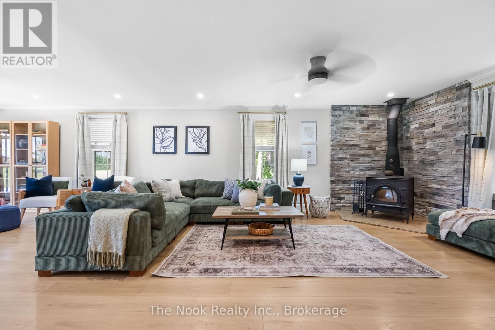 4200 Rice Lake Drive South, Hamilton Township, ON photo 17