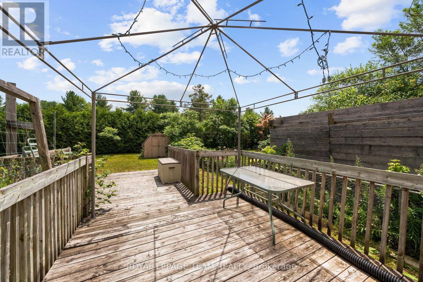 2 Bed, 2 Bath House for Sale in Ottawa – B – 5744 ANDRASI CRESCENT, Ottawa – MLS# X13817454 - Image 32