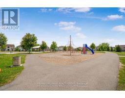 100 Lerta Way, Ottawa, ON K4A0W5 Photo 28