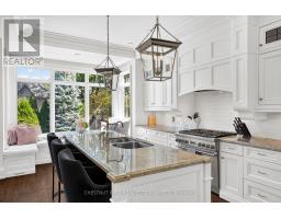 Mud room - 179 Yonge Boulevard, Toronto, ON M5M3H5 Photo 12
