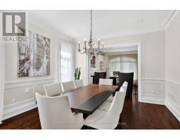 Dining room - 179 Yonge Boulevard, Toronto, ON M5M3H5 Photo 9