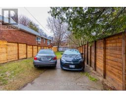 Main - 150 Davisville Avenue, Toronto, ON M4S1E8 Photo 15