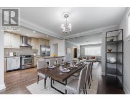 Living room - Main - 150 Davisville Avenue, Toronto, ON M4S1E8 Photo 6