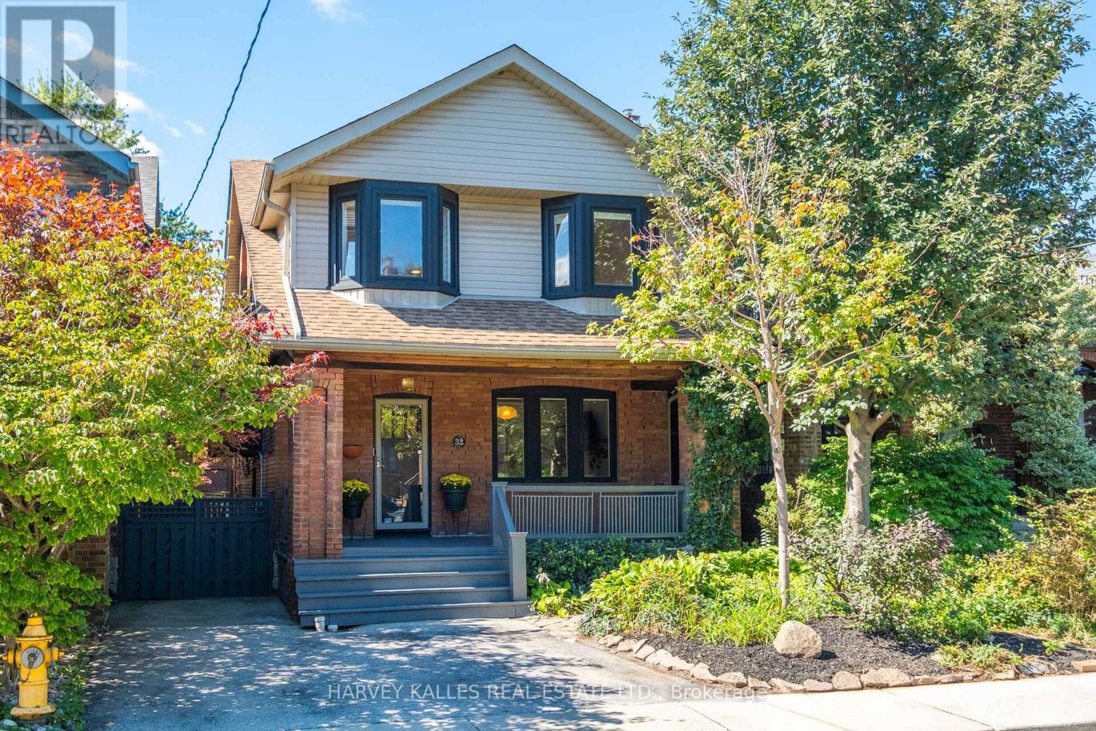 Photo of 32 Crang Avenue