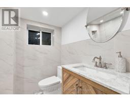 32 Crang Avenue, Toronto, ON M6E2Z9 Photo 34