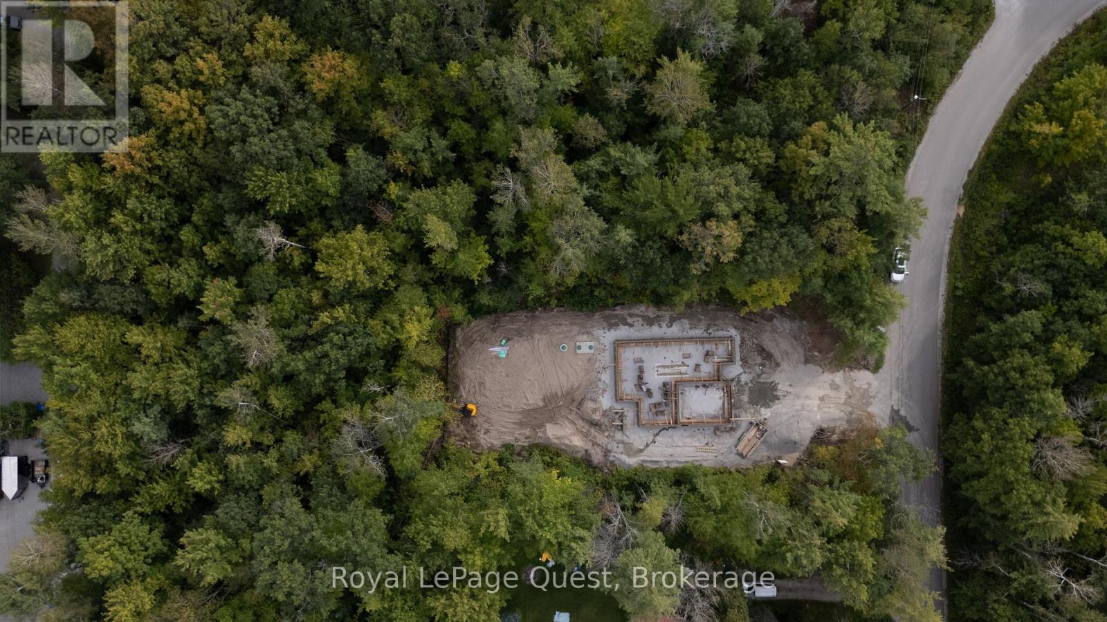 3469 RIVERDALE DRIVE - 6