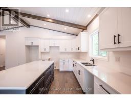 Laundry room - 3469 Riverdale Drive, Severn, ON L3V6R9 Photo 14