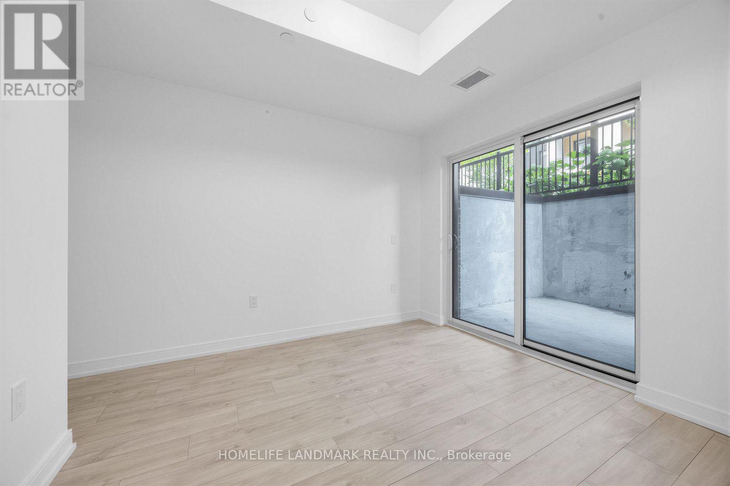 #5 172 CLONMORE DRIVE - 29