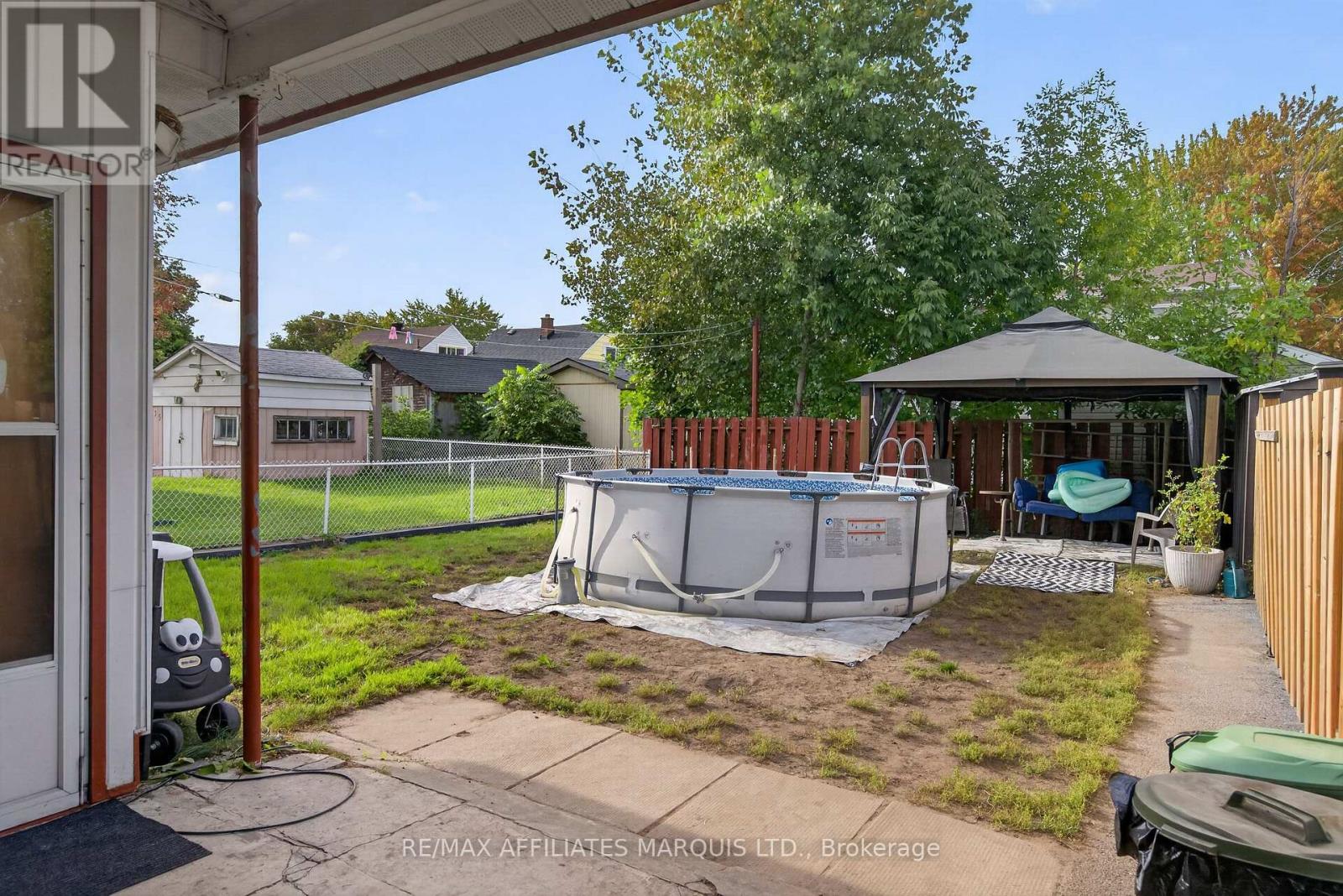 41 ELEVENTH STREET E - Image 37