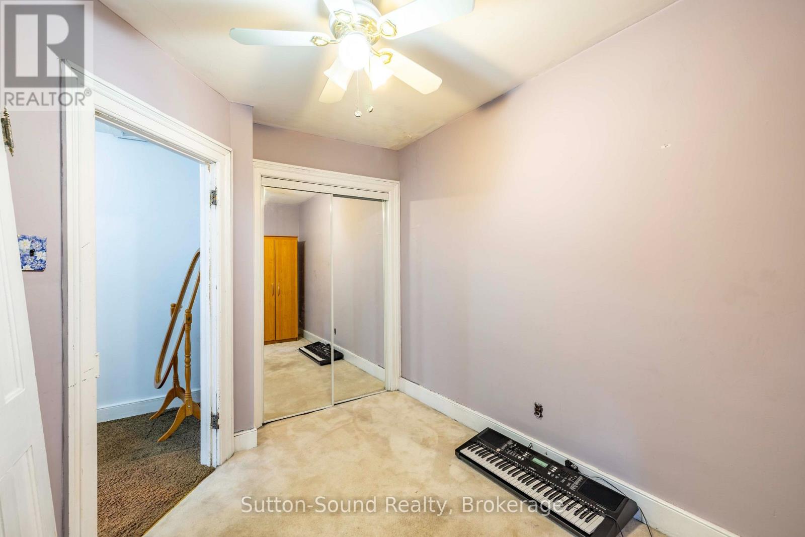 359 5TH STREET E - Image 17