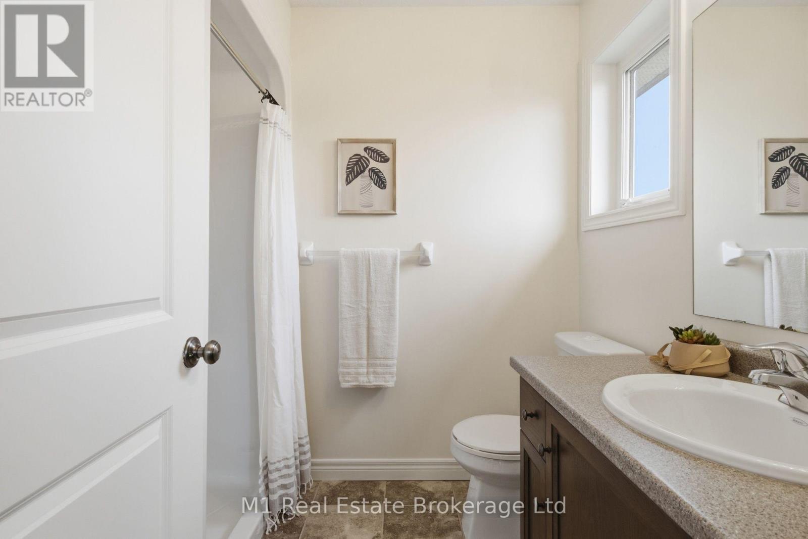 9 MARSHALL DRIVE - 25