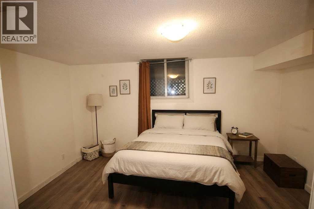 379 Falmere Road NE - photo 12