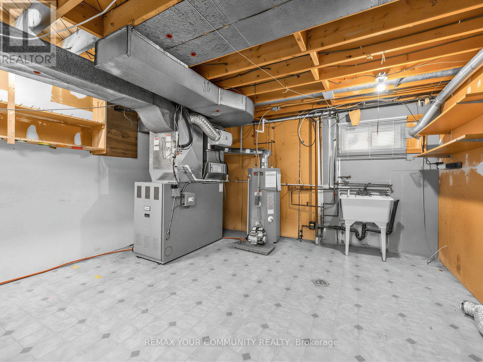 182 BAY THORN DRIVE - Image 38