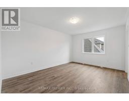 29 Lyall Stokes Circle, East Gwillimbury, ON L0G1M0 Photo 26