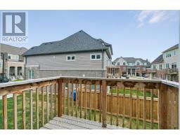 29 Lyall Stokes Circle, East Gwillimbury, ON L0G1M0 Photo 35
