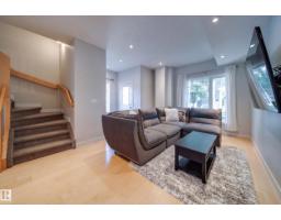 10328 83 St Nw, Edmonton, AB T6A3P1 Photo 10