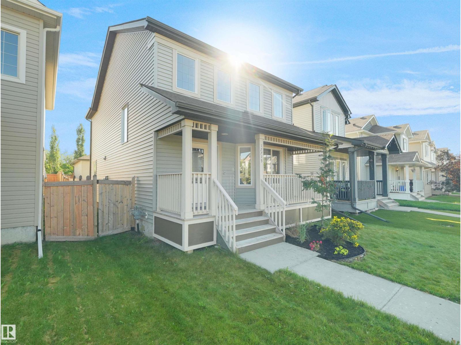 17715 6 AV SW - 2