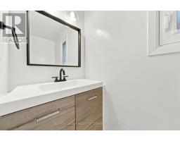 Bedroom 3 - 2250 Munn's Avenue, Oakville, ON L6H3M8 Photo 6