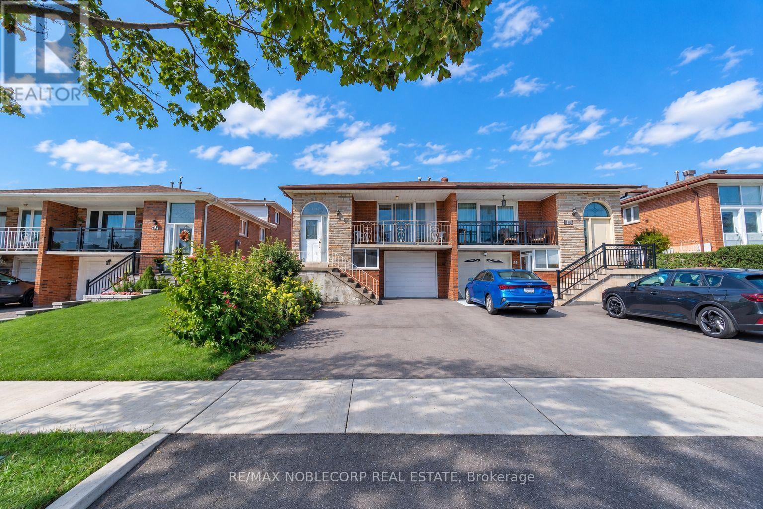 81 BLOSSOM CRESCENT - 2