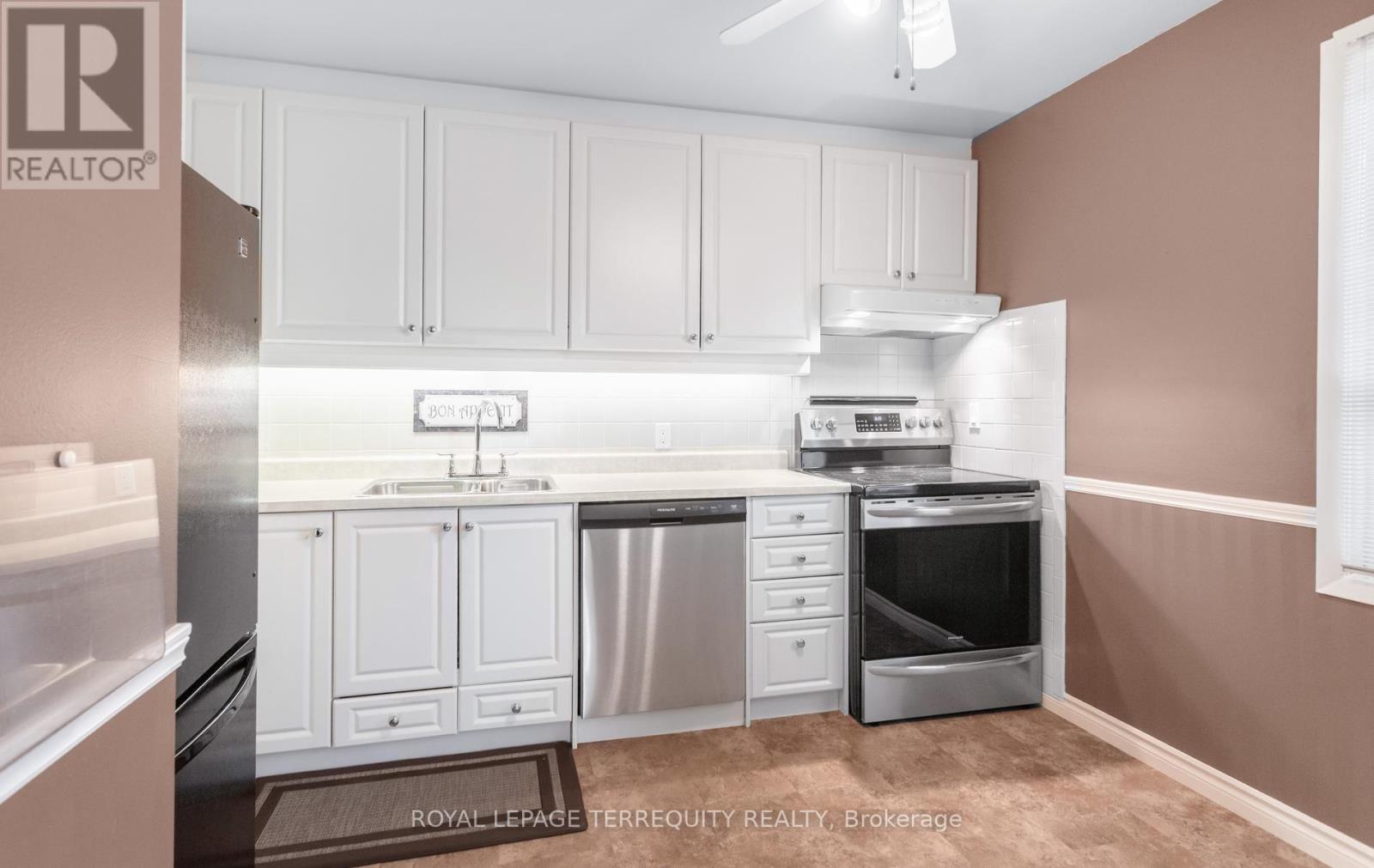 #1 6650 FALCONER DRIVE - 15