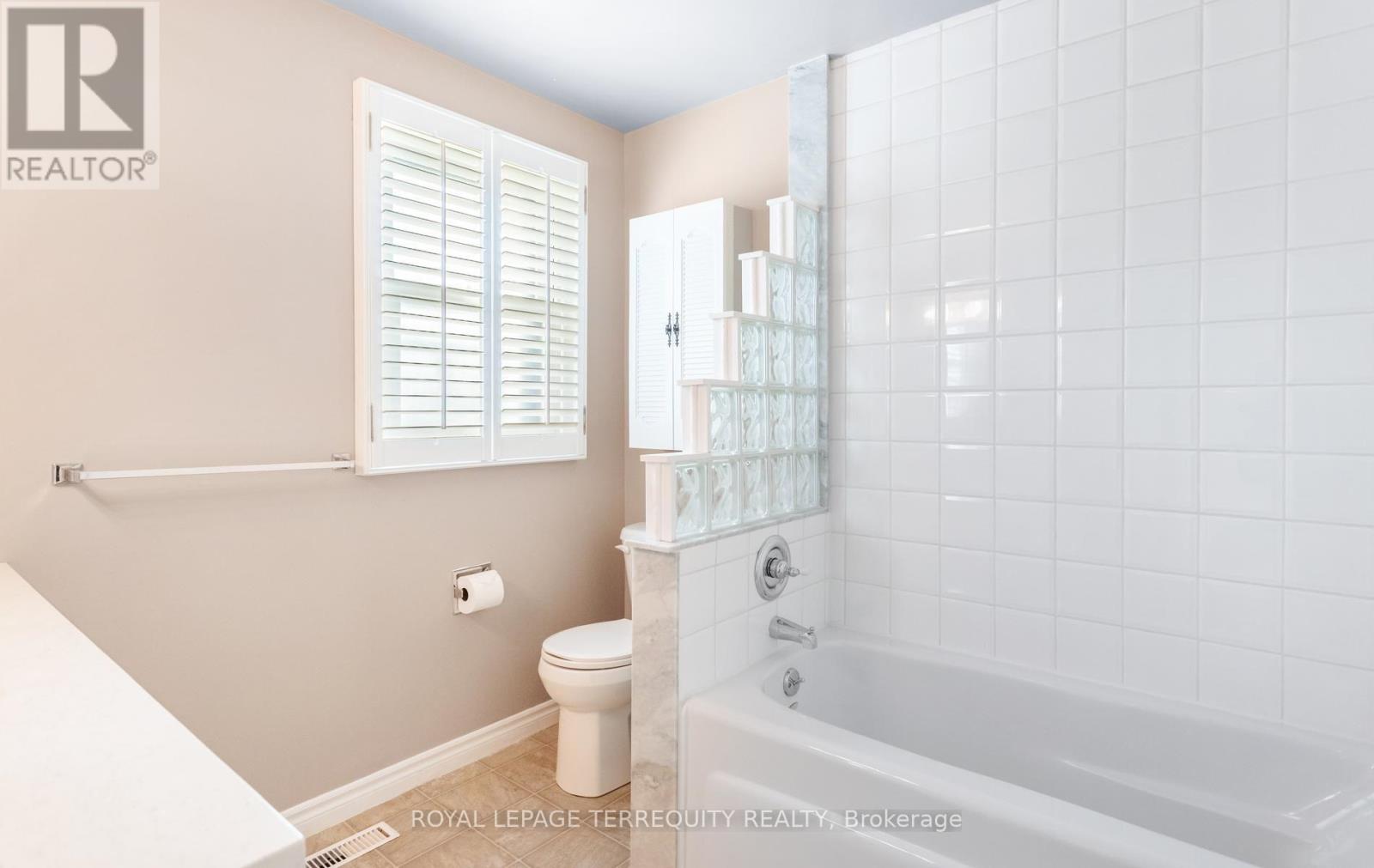 1- 6650 Falconer Drive, Mississauga, ON photo 30