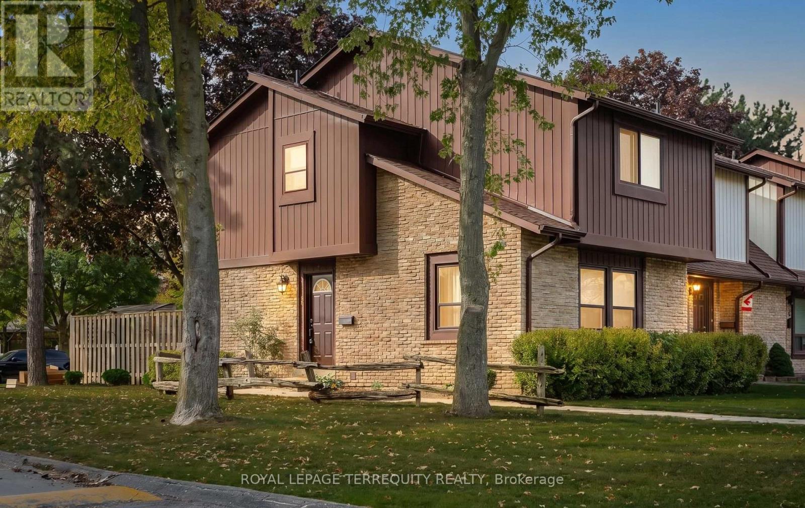 1- 6650 Falconer Drive, Mississauga, ON photo 49