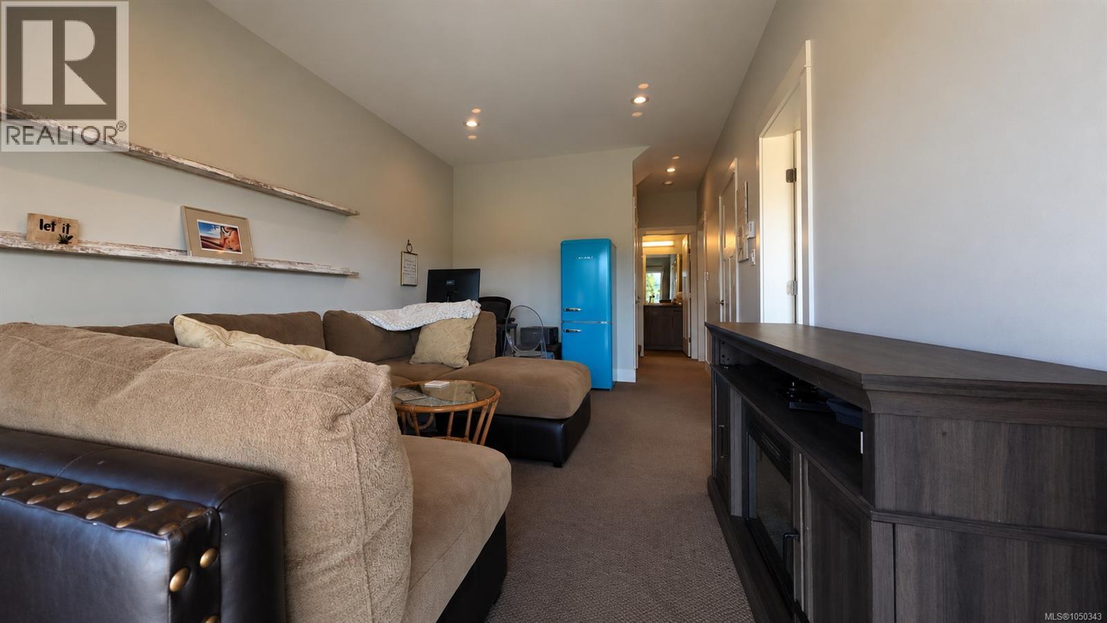 9558 Marble Bay Rd - Image 61