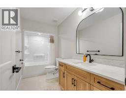 42 Rosewood Crescent, Chatham, ON N7M0V4 Photo 36