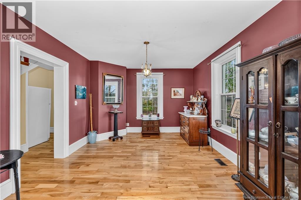 24 Mill St - 12