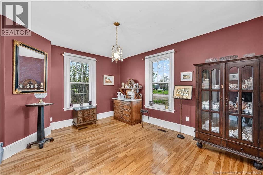 24 Mill St - 13