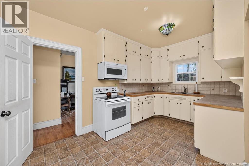 24 Mill St - 17