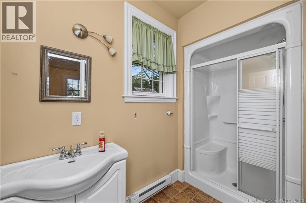 24 Mill St - 25