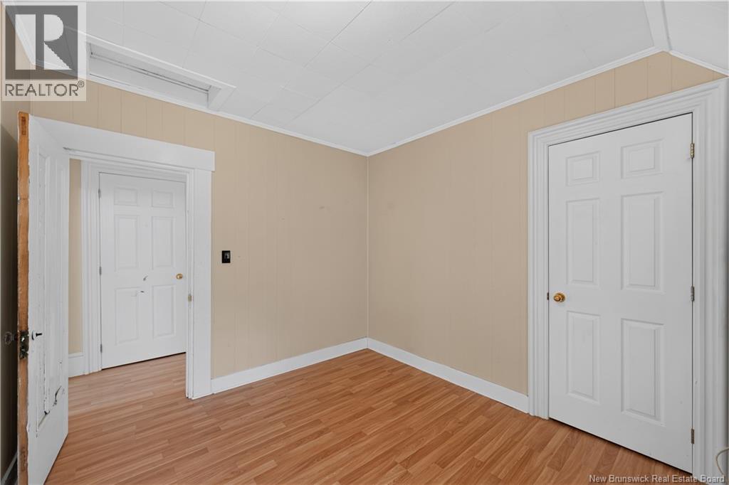24 Mill St - 32
