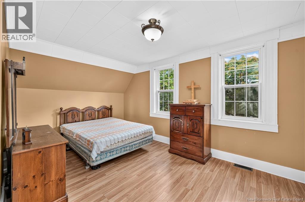 24 Mill St - 33