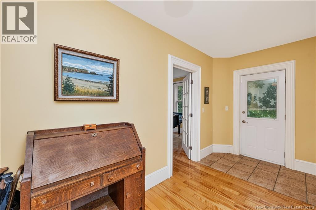 24 Mill St - 8