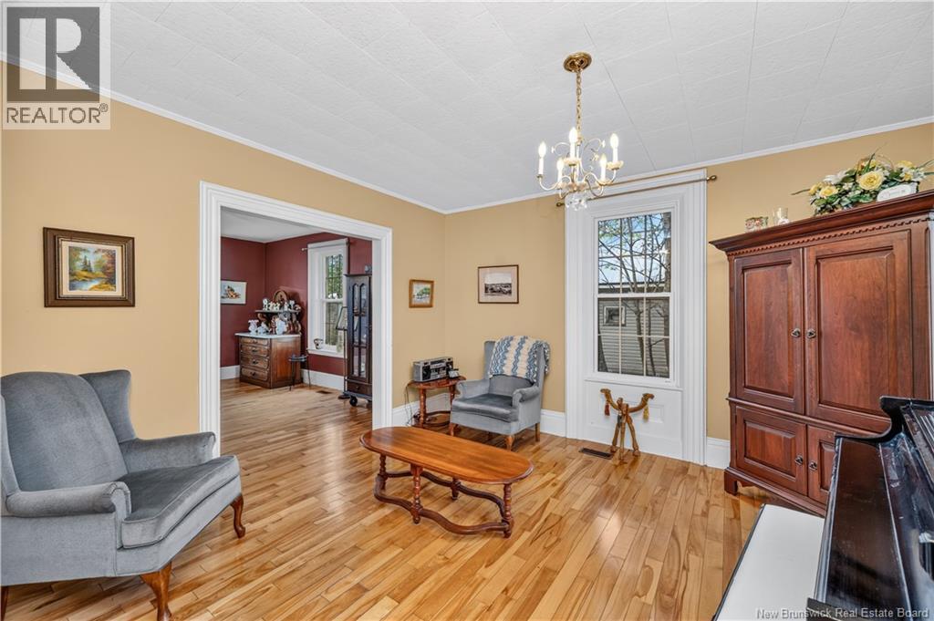 24 Mill St - 9
