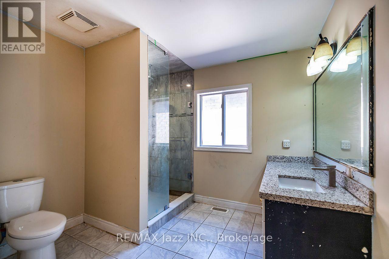 32 DENT STREET - Image 21