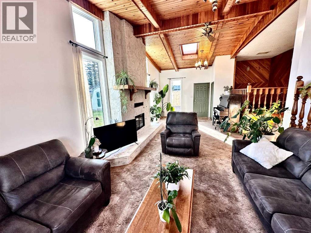 460 16 Street - Image 23