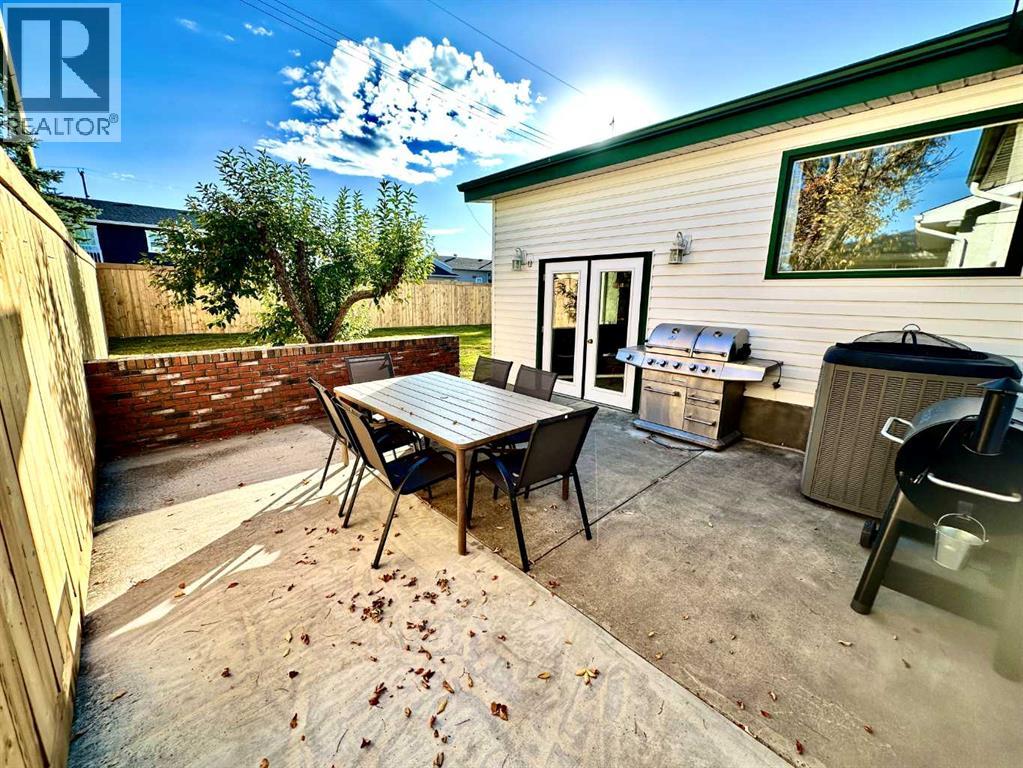 460 16 Street - Image 45