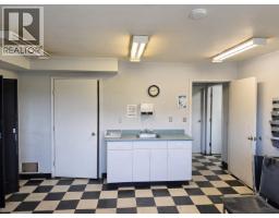 Photo 8 of 25, 9122 ROCK ISLAND ROAD · Prince George, BC