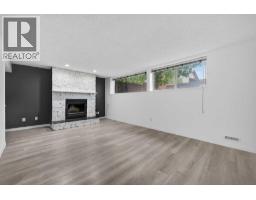 1091 Berkley Drive NW - photo 22