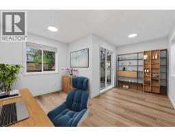 1091 Berkley Drive NW - photo 10
