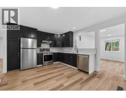 1091 Berkley Drive NW - photo 2